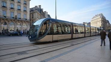 bordeaux-2524980_640.jpg